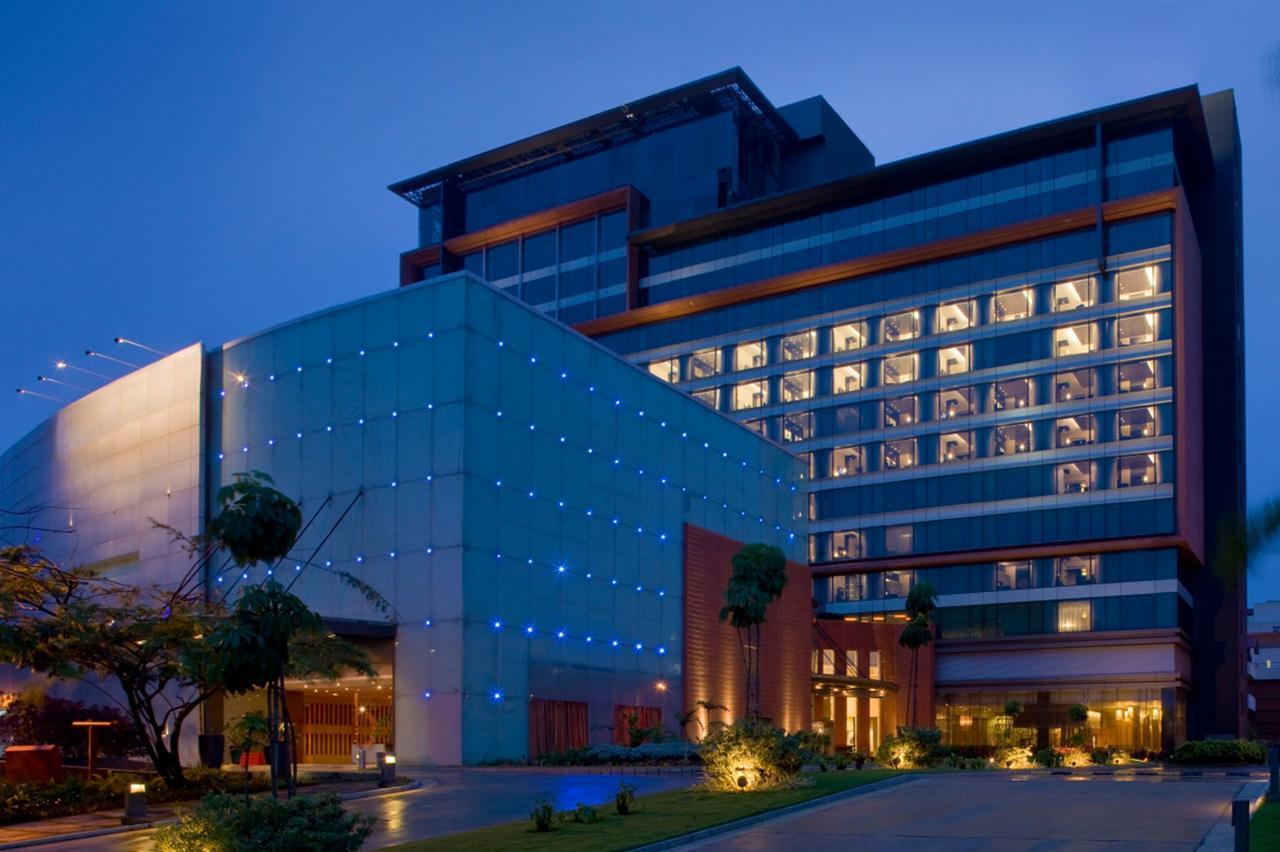 Hotel The Oterra Bangalore Exterior foto